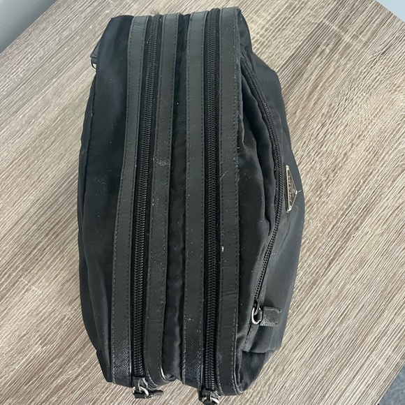 PRADA Re Nylon Saffiano leather travel pouch dopp kitt makeup bag black zip up - Picture 6 of 10